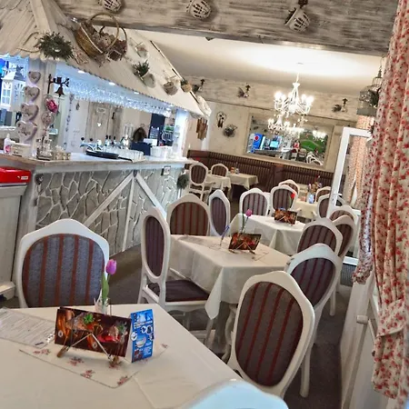 Batovka U Hoffera 3* Partizánske