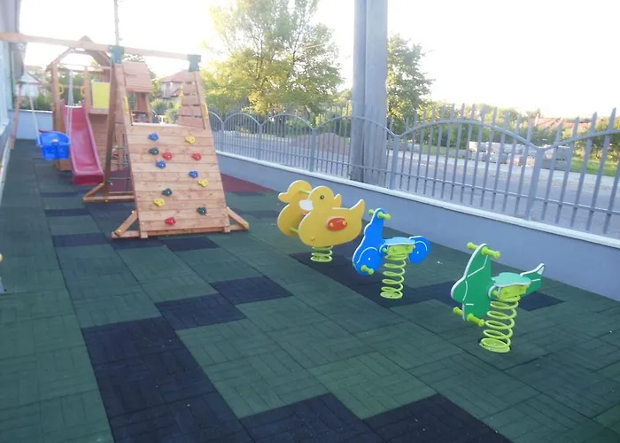 בית הארחה Batovka U Hoffera פרטיזנסקה