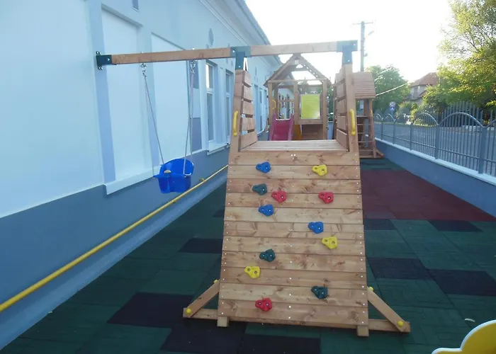 Batovka U Hoffera 4* פרטיזנסקה